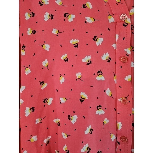Velvet Heart Pink W/ Flowers Shirt Hi-Lo Button Up Roll Tab Sleeve Sz Small - Picture 2 of 6